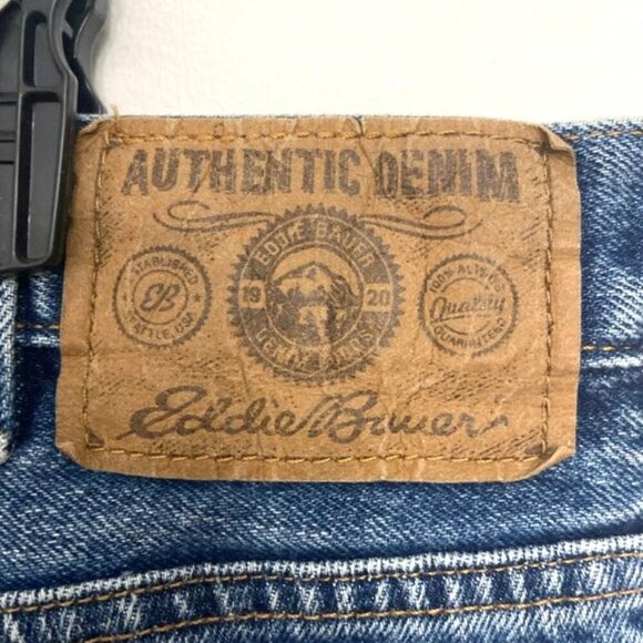 Eddie Bauer Relaxed Fit Jeans Men's 40x30 (act 40x29) Med Wash Straight Leg - Picture 3 of 4